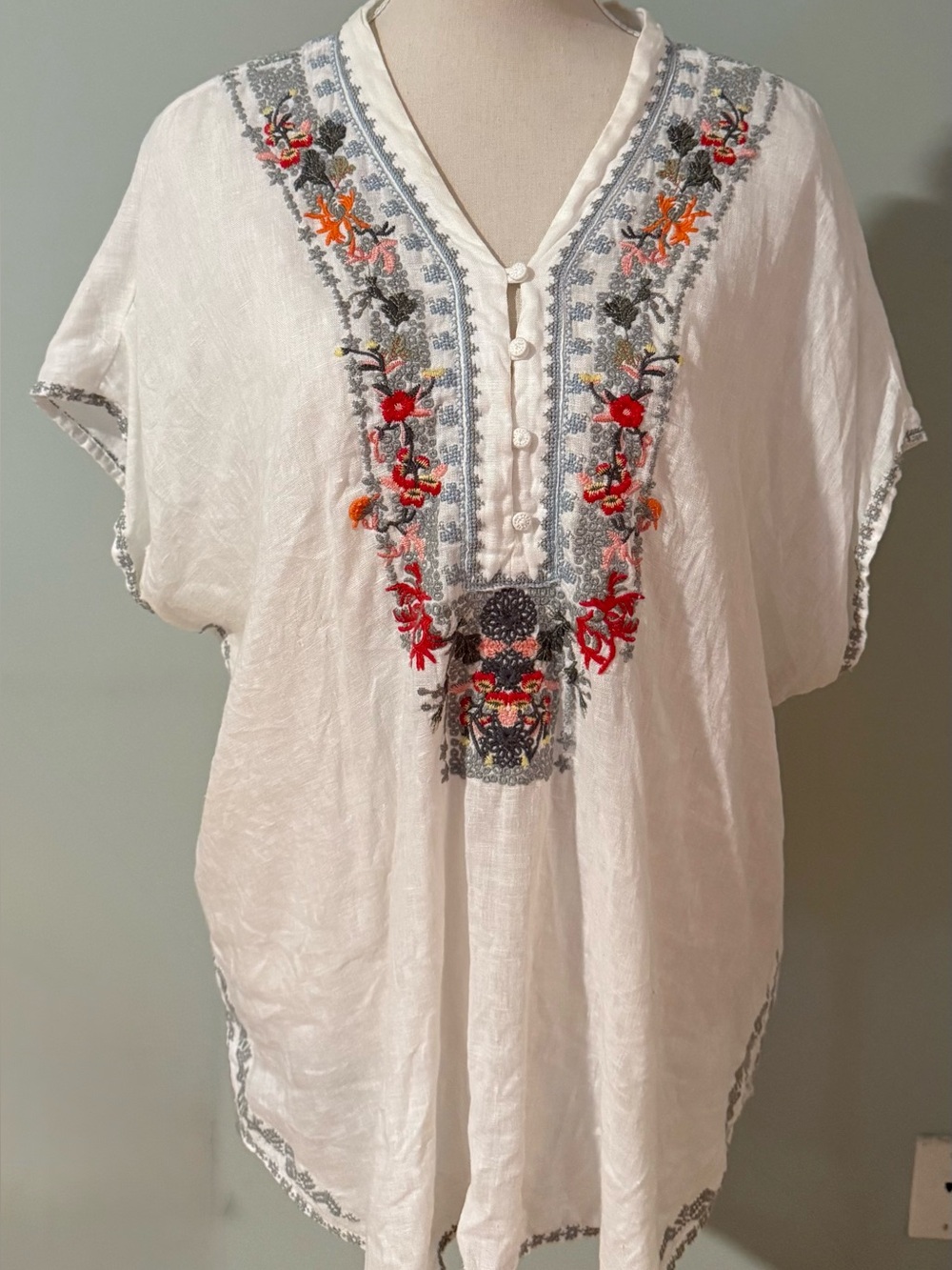 Johnny Was White Tunic with Multicolor Floral Embroidery